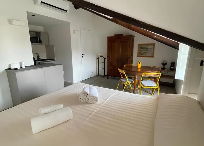 Casa Di Gilda, Eleganza Liberty A * トリノ