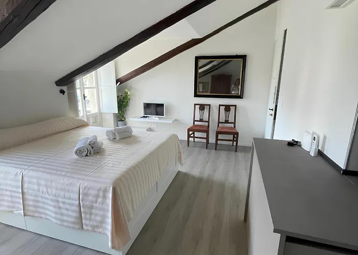 Casa Di Gilda, Eleganza Liberty A